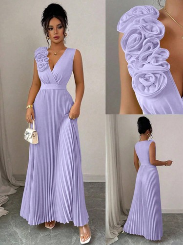 Elegantes linien kleid mit - mit, v